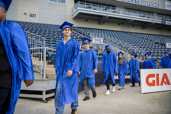 ATC_Grad24_0168