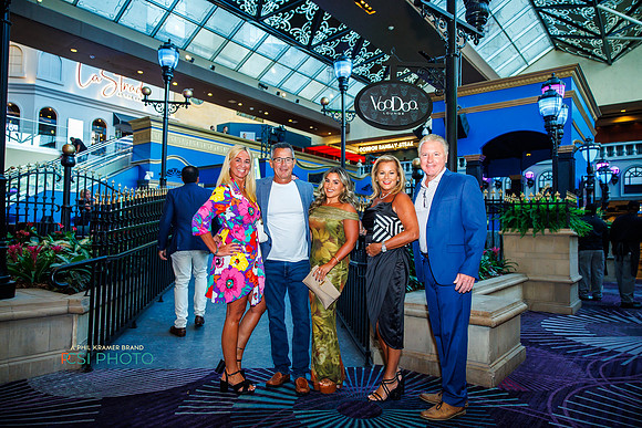 Philly Style-party-HarrisCasinoPoolAfterDark_0008