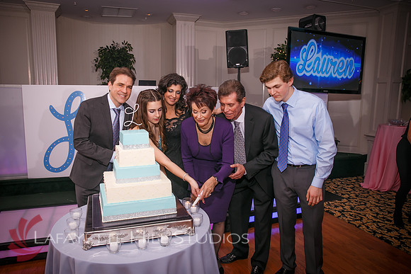 Howie_0346