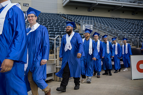 ATC_Grad24_0141