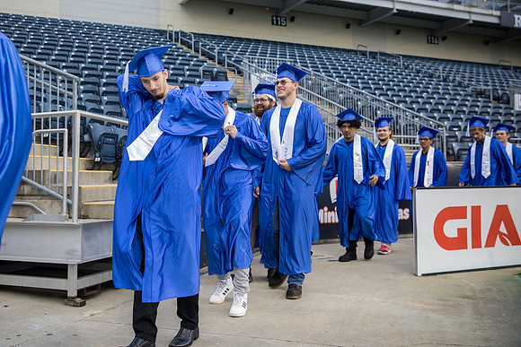 ATC_Grad24_0146