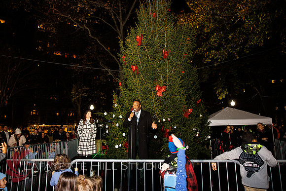 The Laurel on Rittenhouse Square Christmas tree lighting_0094