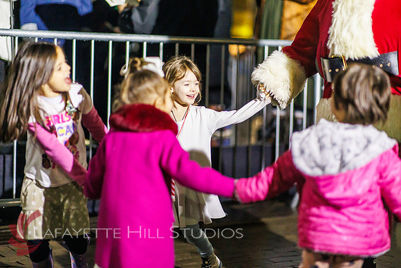 The Laurel on Rittenhouse Square Christmas tree lighting_0054