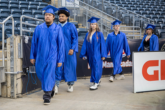 ATC_Grad24_0236