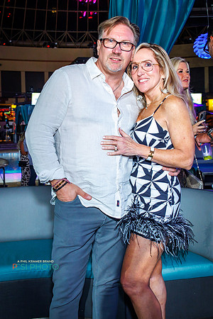 Philly Style-party-HarrisCasinoPoolAfterDark_0369