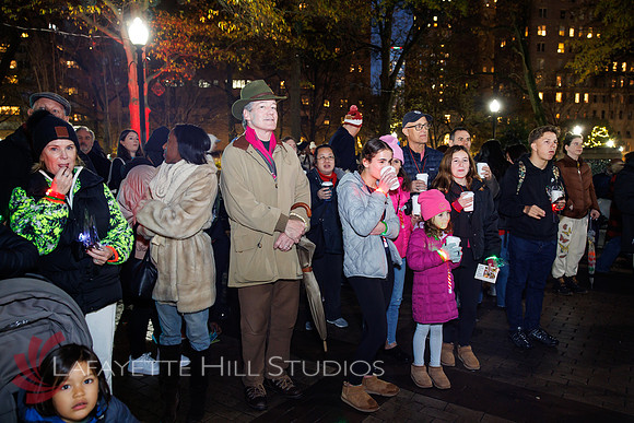The Laurel on Rittenhouse Square Christmas tree lighting_0030