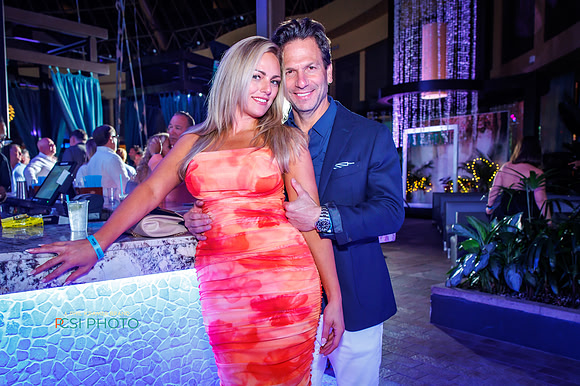 Philly Style-party-HarrisCasinoPoolAfterDark_0291