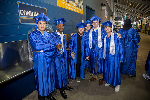 ATC_Grad24_0051
