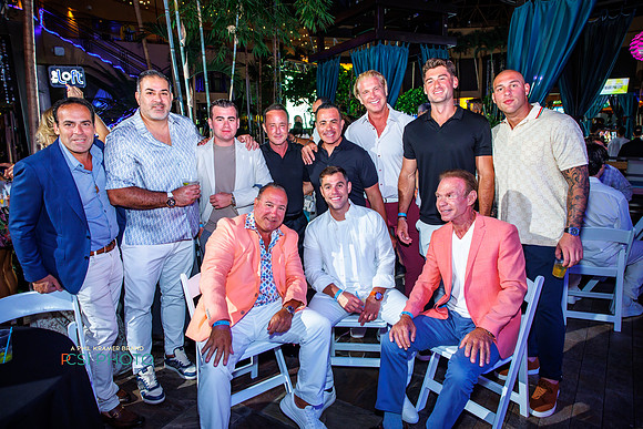Philly Style-party-HarrisCasinoPoolAfterDark_0350