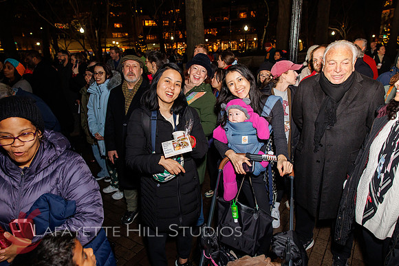 The Laurel on Rittenhouse Square Christmas tree lighting_0070