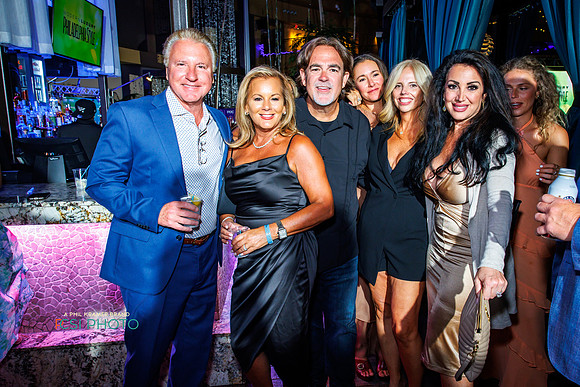 Philly Style-party-HarrisCasinoPoolAfterDark_0409
